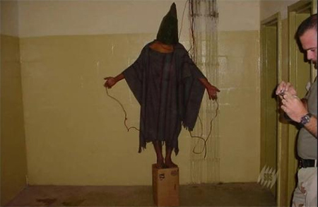torturas en la carcel de abu garib